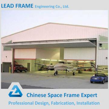 Lightweight steel space frame airplane hangar